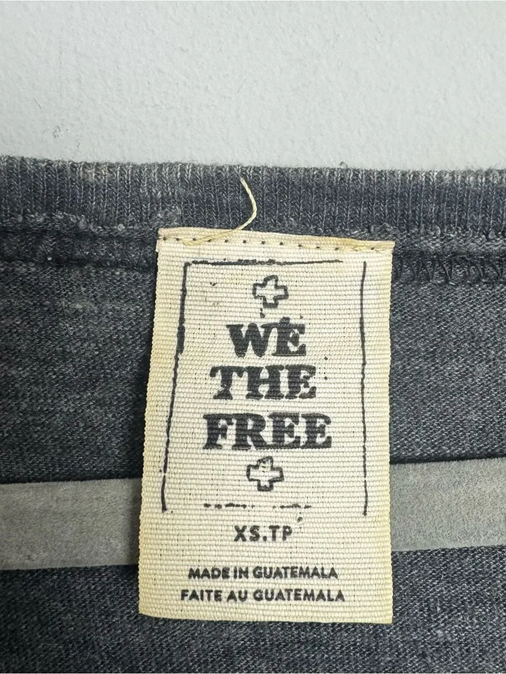 FREE PEOPLE | WE THE FREE Gray Asymmetrical T-Shirt Women’s Size XS Oversized